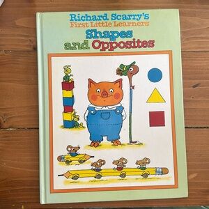 Richard Scarry first little learners shapes and opposites hardcover‎ book